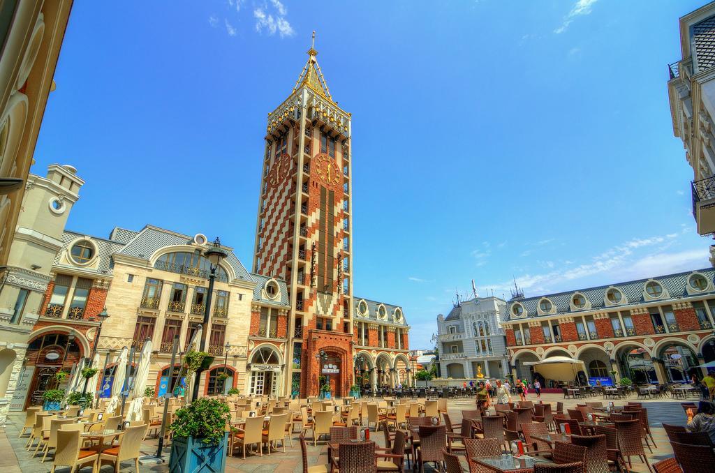Holiday House Batumi Exterior photo